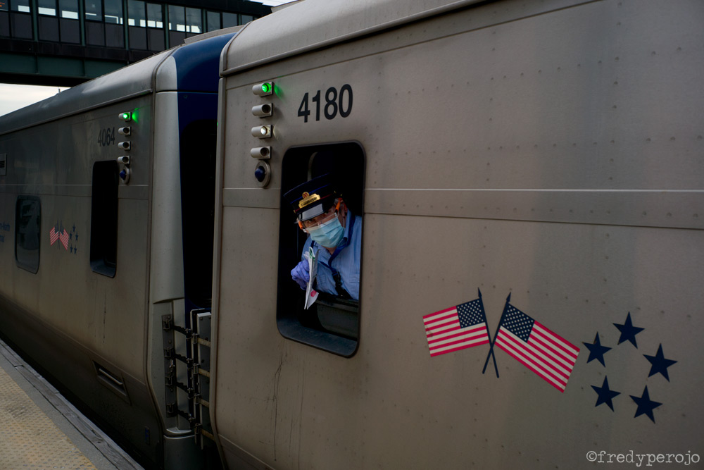 2020_coronavirus_train_conductor_greystone_yonkers_ny_perojo1